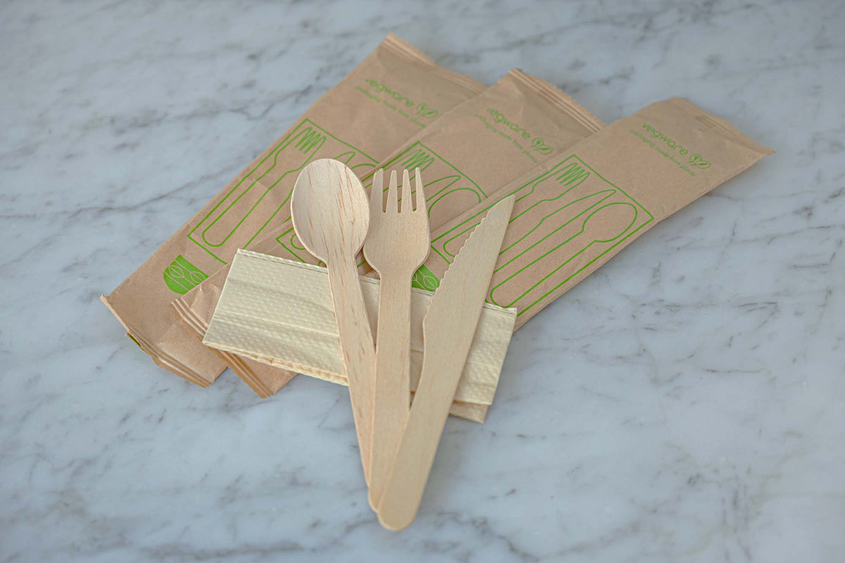 Cutlery & Napkins (25 sets)